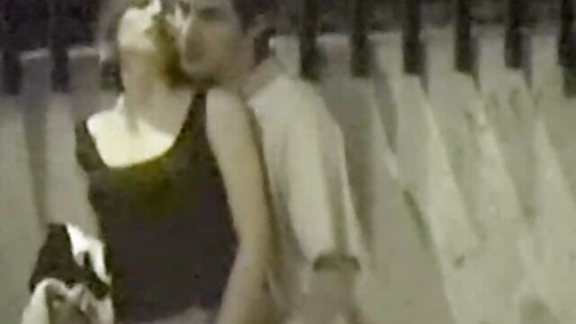 Odlično. :  Pohotna ebanovina pornografia sex filmy babe namaže svoje tijelo uljem u ovoj solo sesiji Seksi video 